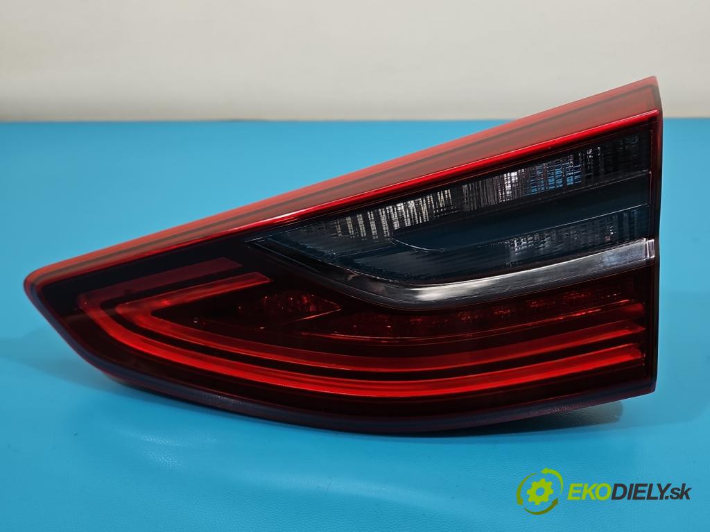 Kia Ceed III 2018- 1.5 160 HP automatic 117.5 kW 1482 cm3 5- svetlo / reflektor zadné pravé 92404J7050 (Kľučka dverí ostatné)