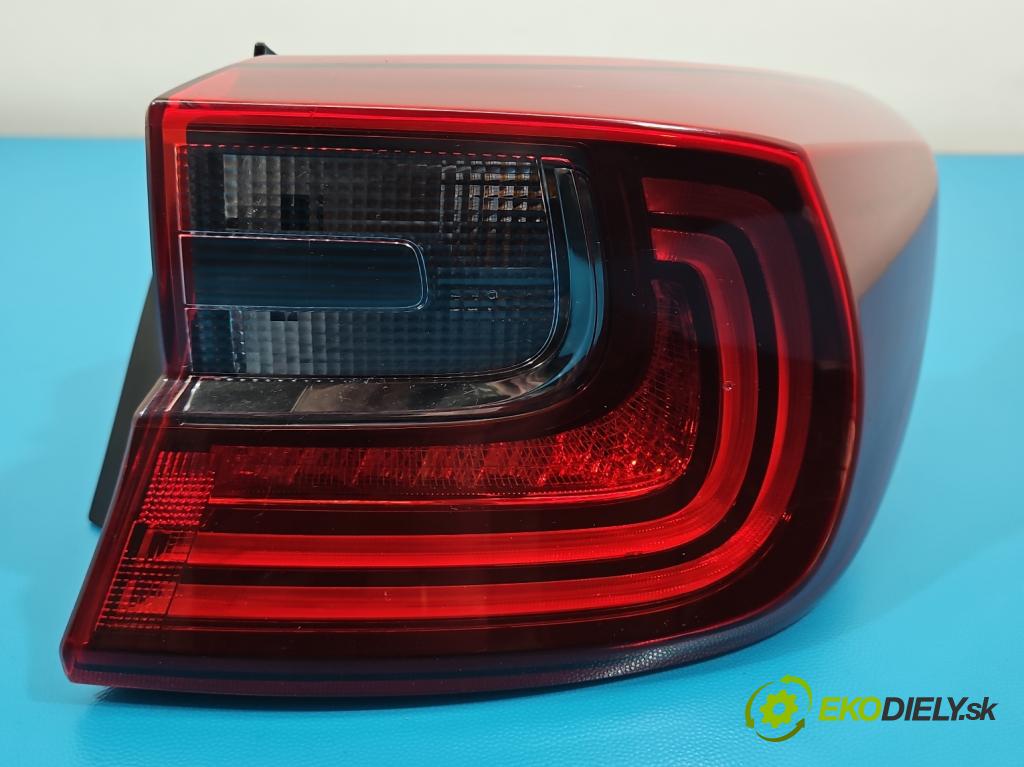 Kia Ceed III 2018- 1.5 160 HP automatic 117.5 kW 1482 cm3 5- svetlo / reflektor zadné pravé 92402J7050 (Kľučka dverí ostatné)
