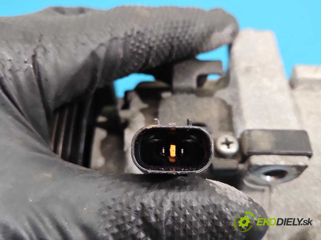 Hyundai Elantra VI 2015-2020 1.6 16V 128 HP automatic 94 kW 1591 cm3 4- Kompresor: klimatizácie CA500EDFAC04 (Kompresor klimatizácie)