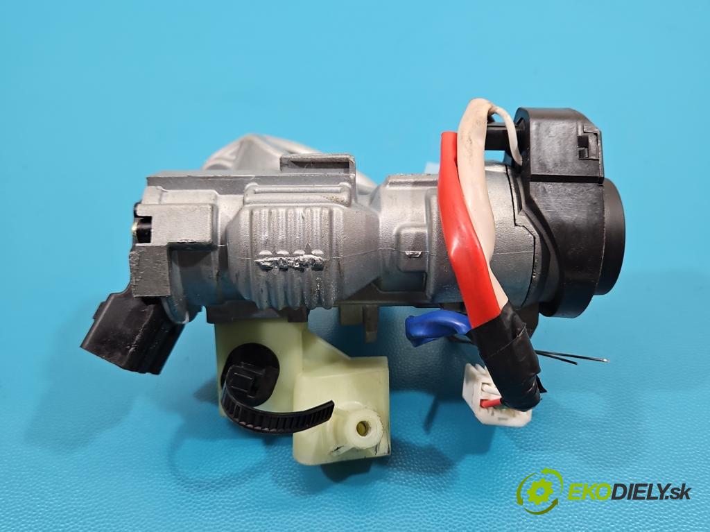 Hyundai Elantra VI 2015-2020 1.6 16V 128 HP automatic 94 kW 1591 cm3 4- Spínačka  (Spínacia skrinka)