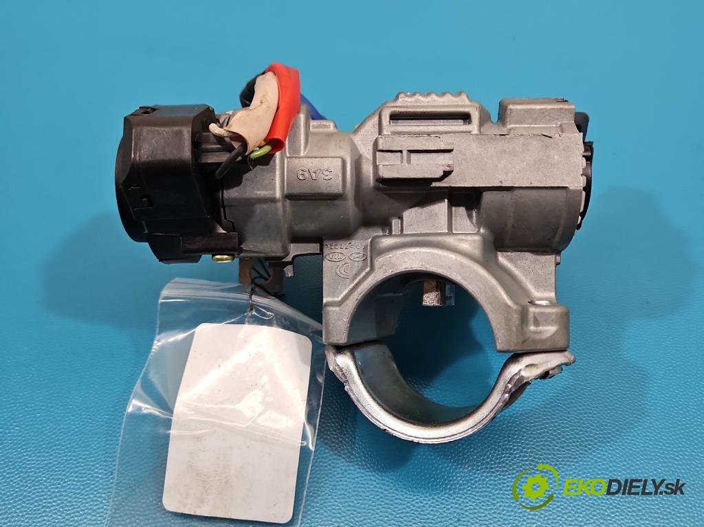 Hyundai Elantra VI 2015-2020 1.6 16V 128 HP automatic 94 kW 1591 cm3 4- Spínačka  (Spínacia skrinka)