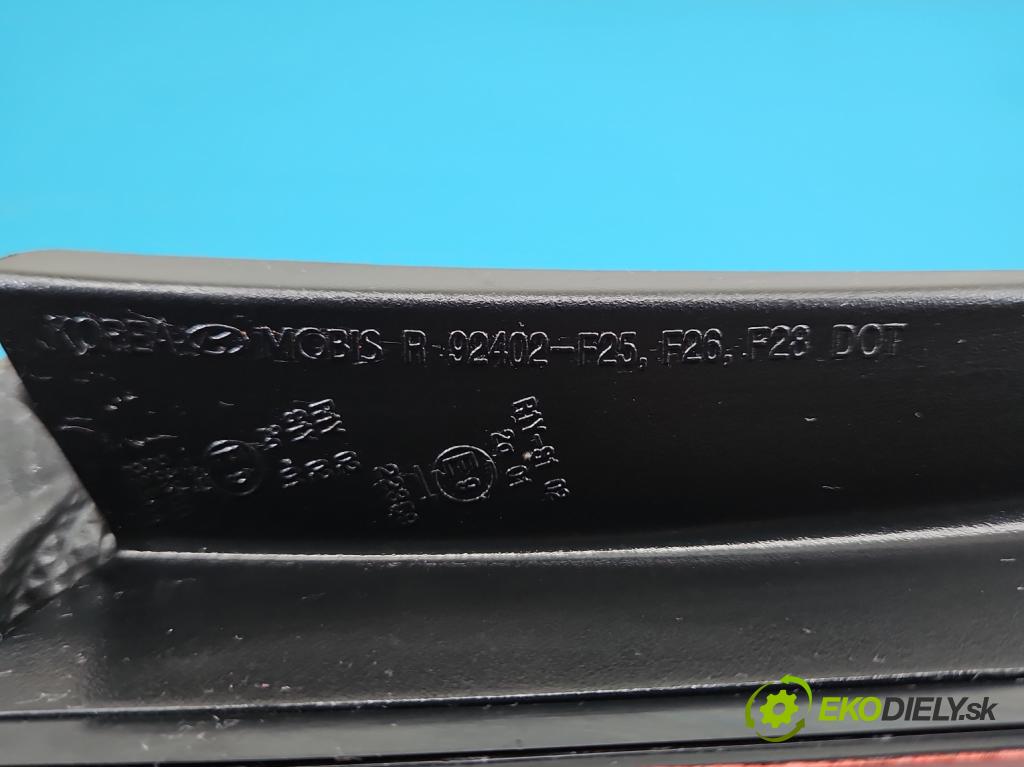Hyundai Elantra VI 2015-2020 1.6 16V 128 HP automatic 94 kW 1591 cm3 4- svetlo / reflektor zadné pravé 92402-F25 (Kľučka dverí ostatné)
