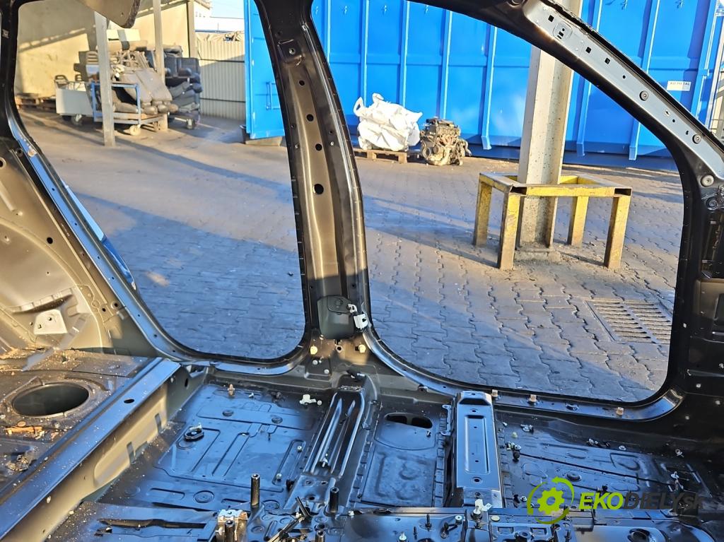 Bmw X6 E71 2007–2014 3.0d 306KM automatic 225 kW 2993 cm3 5- práh levý  (Karoserie ostatní)