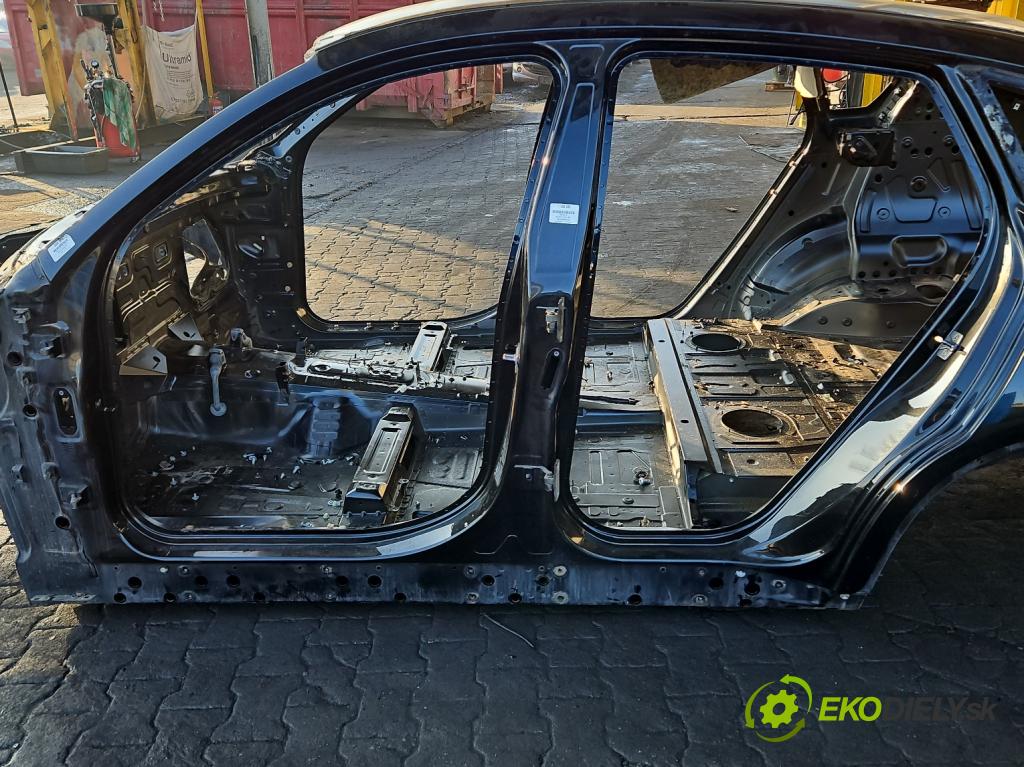 Bmw X6 E71 2007–2014 3.0d 306KM automatic 225 kW 2993 cm3 5- práh levý  (Karoserie ostatní)