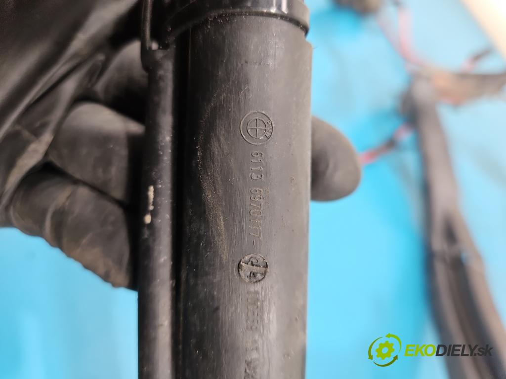 Bmw X6 E71 2007–2014 3.0d 306KM automatic 225 kW 2993 cm3 5- Balíček: 9218606