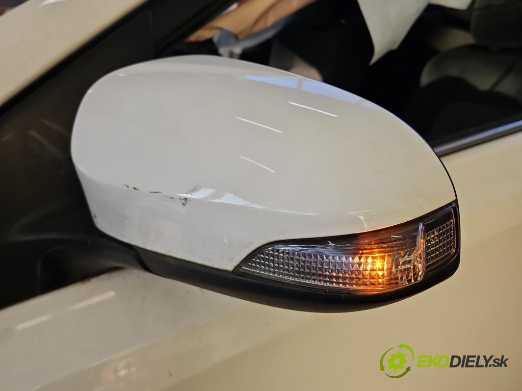 Toyota Auris II 2012-2018 1.8 hybrid 99 HP automatic 73 kW 1798 cm3 5- zrkadlo ľavé  (Kľučka dverí ostatné)