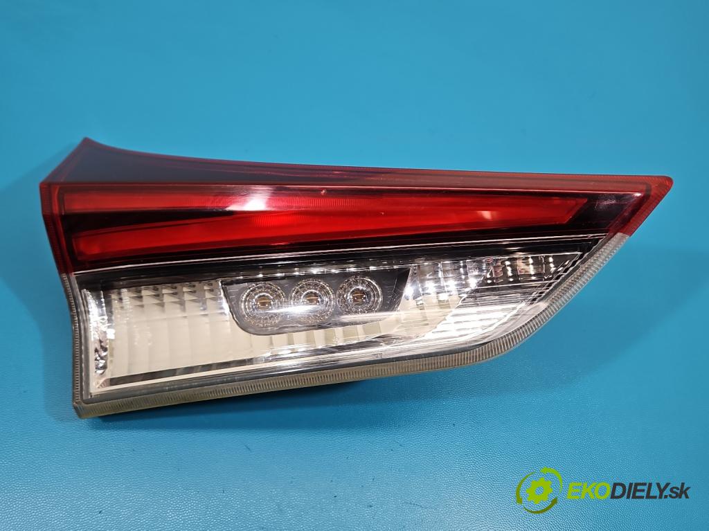 Toyota Auris II 2012-2018 1.8 hybrid 99 hp automatic 73 kW 1798 cm3 5- světlo zadní levé 02-354 (Klika dveří ostatní)