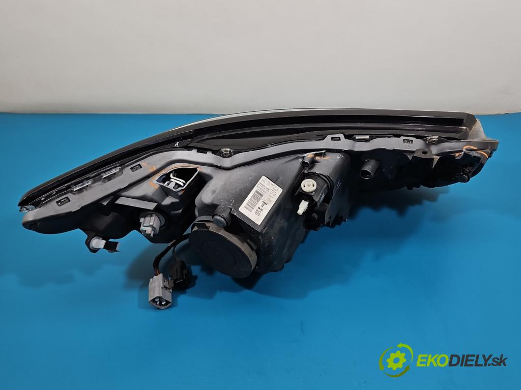 Toyota Auris II 2012-2018 1.8 hybrid 99 HP automatic 73 kW 1798 cm3 5- Reflektor: ľavý 81150-02K60 (Kľučka dverí ostatné)