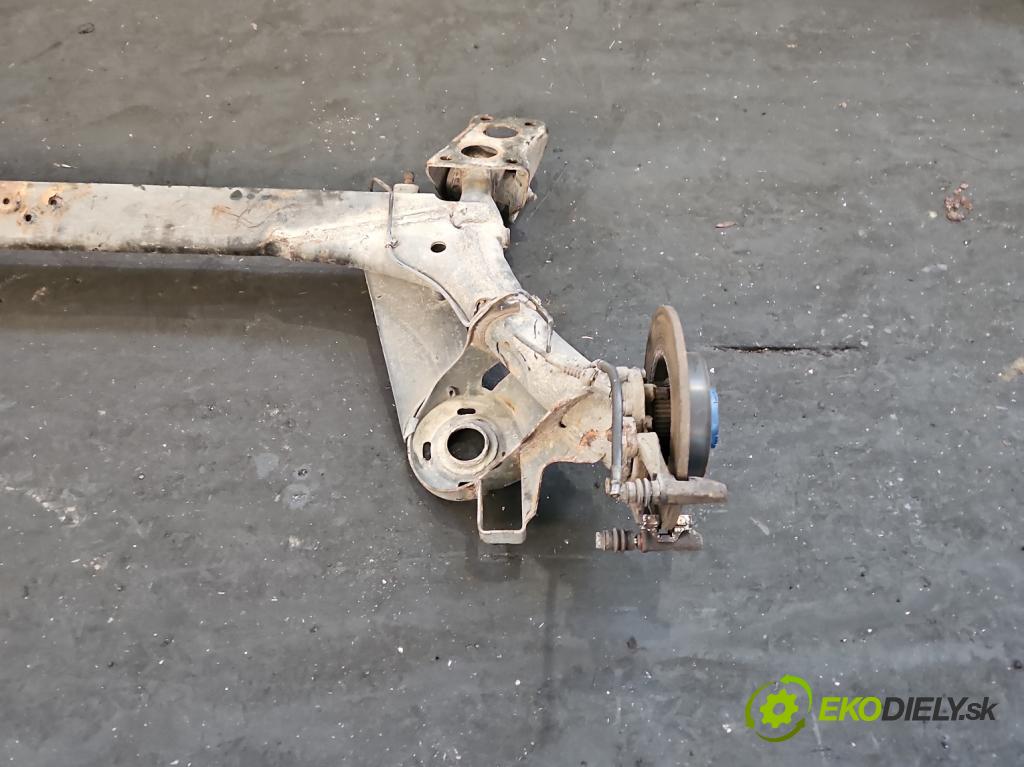 Seat Leon I 1999-2005 1.6 16v 105 hp manual 77 kW 1598 cm3 5- zadní výztuha  (Zadní výztuha)