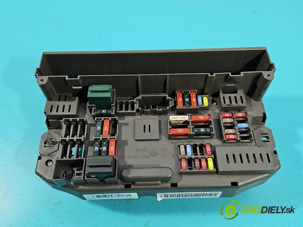 Bmw X6 E71 2007–2014 3.0d 306KM automatic 225 kW 2993 cm3 5- skříňka pojistková 518966010B (Pojistková skříňka)