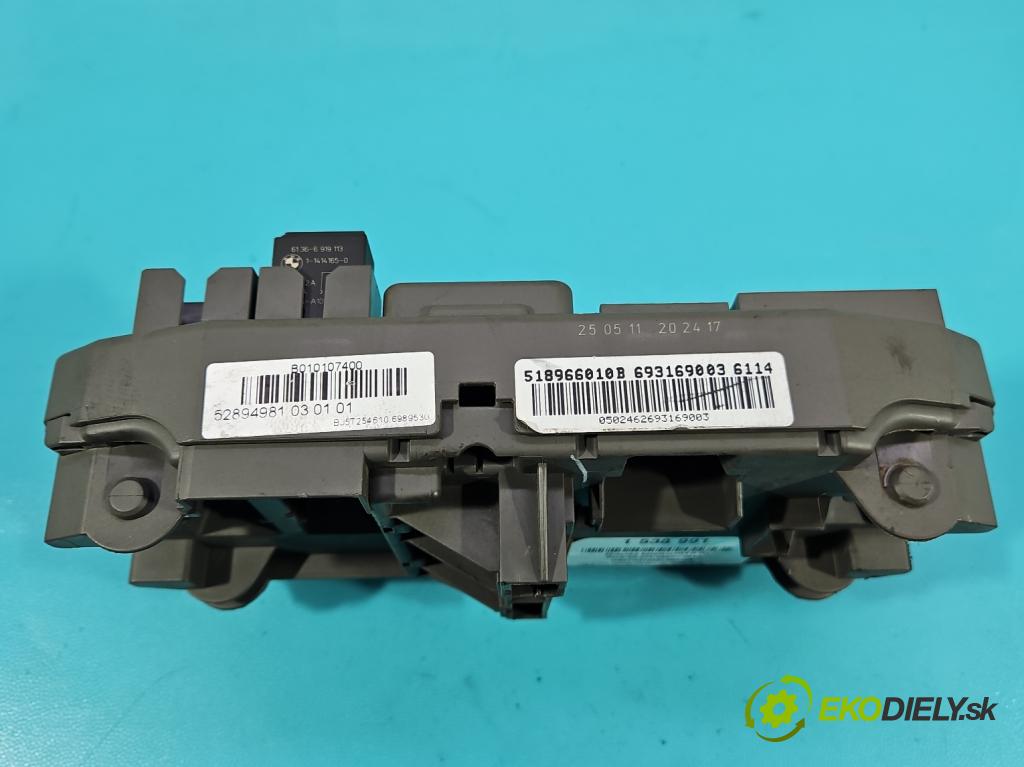 Bmw X6 E71 2007–2014 3.0d 306KM automatic 225 kW 2993 cm3 5- skříňka pojistková 518966010B (Pojistková skříňka)
