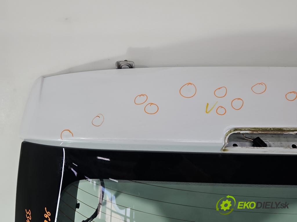 Renault Megane III 2008-2016 1.4 TCE: 131 hp manual 96 kW 1397 cm3 5- zadní kufrové dveře  (Zadní kapota (kufr))