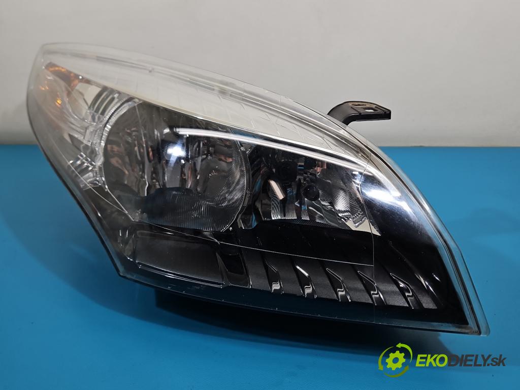 Renault Megane III 2008-2016 1.4 TCE: 131 HP manual 96 kW 1397 cm3 5- Reflektor: pravý 260101010R (Svetlo predné pravé)