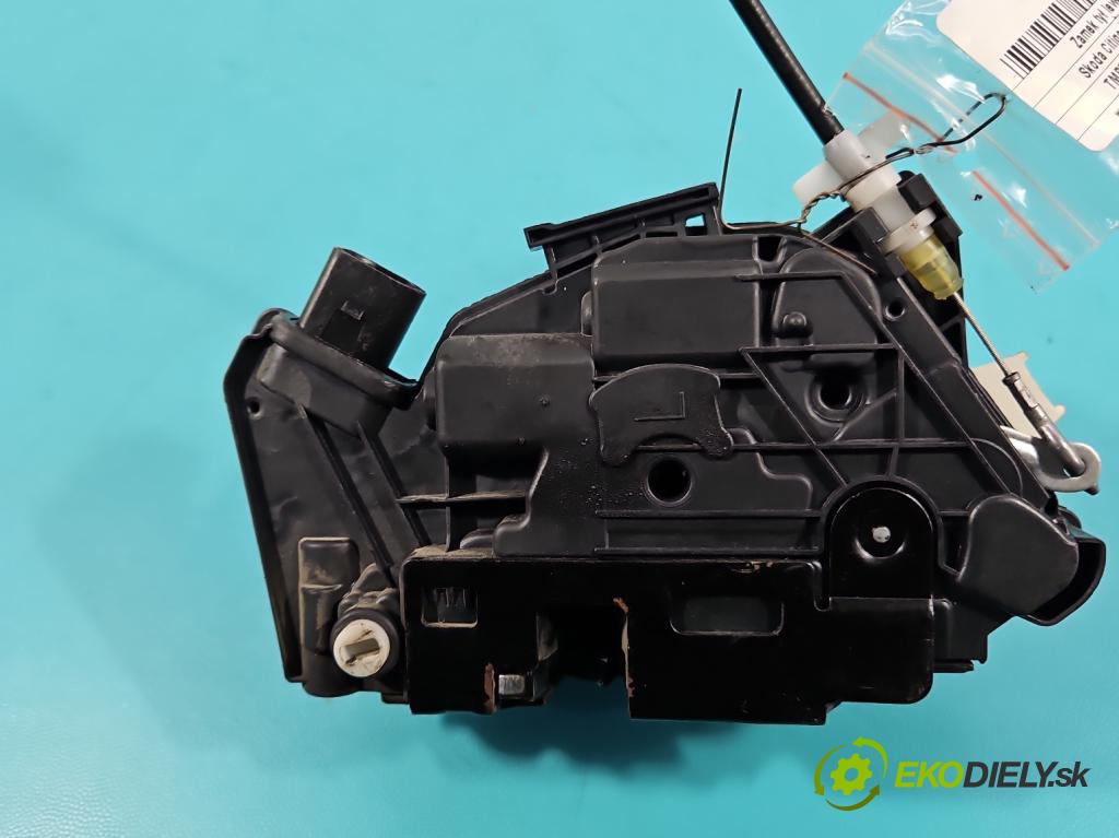 Skoda Citigo 2011-2019 1.0 MPI 60 HP manual 44 kW 999 cm3 5- zámok zadné ľavý 1S4839015C
