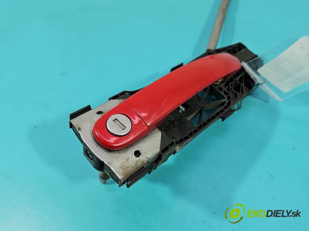 Skoda Citigo 2011-2019 1.0 MPI 60 HP manual 44 kW 999 cm3 5- rukoväť predné ľavé mimo: 5N0837885H (Kľučka dverí vonkajšia predná ľavá)