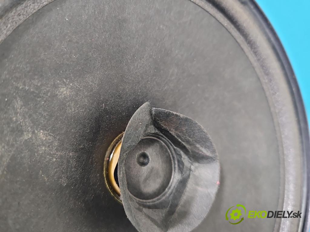 Skoda Citigo 2011-2019 1.0 MPI 60 HP manual 44 kW 999 cm3 5- reproduktory komplet 1S0035710B