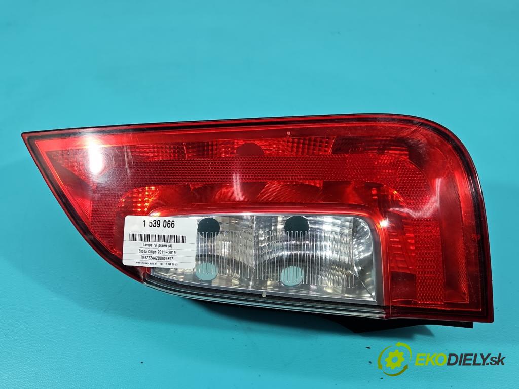 Skoda Citigo 2011-2019 1.0 MPI 60 HP manual 44 kW 999 cm3 5- svetlo / reflektor zadné pravé 1ST945096C (Kľučka dverí ostatné)