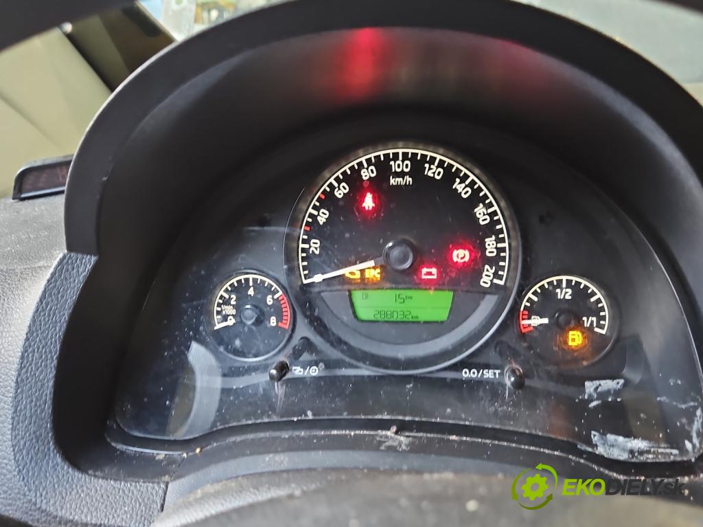 Skoda Citigo 2011-2019 1.0 MPI 60 HP manual 44 kW 999 cm3 5- prístrojovka/ budíky 1ST920860P (Prístrojová doska)