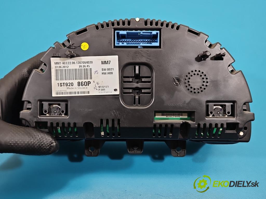 Skoda Citigo 2011-2019 1.0 MPI 60 HP manual 44 kW 999 cm3 5- prístrojovka/ budíky 1ST920860P (Prístrojová doska)