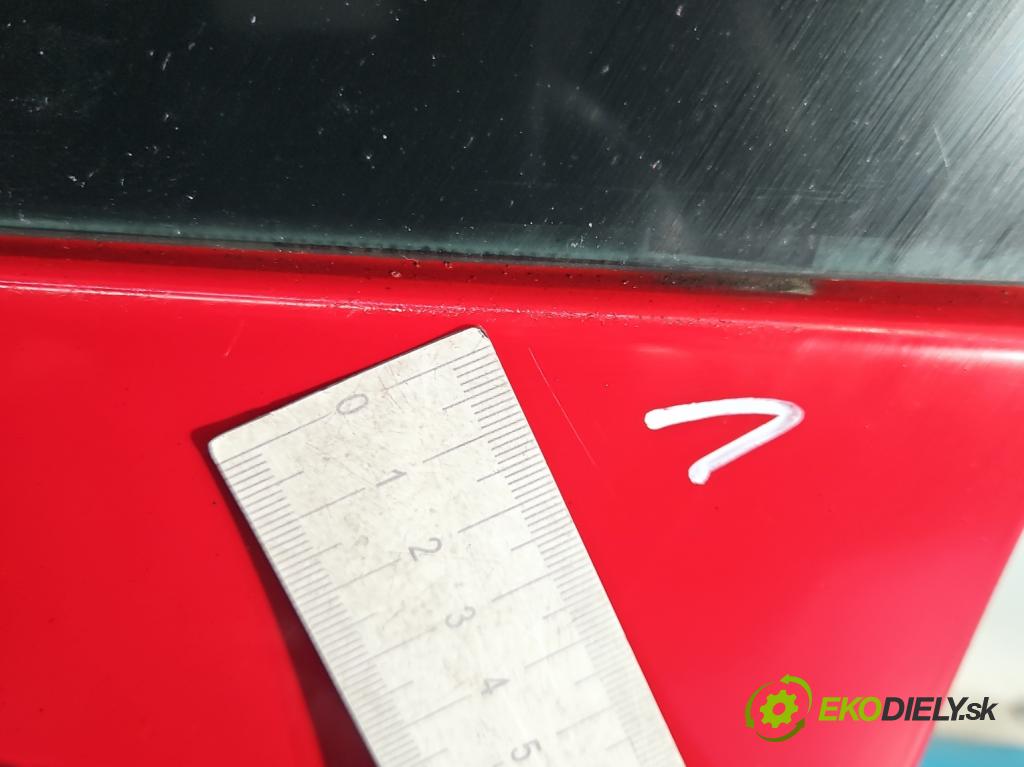 Skoda Citigo 2011-2019 1.0 MPI 60 hp manual 44 kW 999 cm3 5- zadní kufrové dveře  (Zadní kapota (kufr))