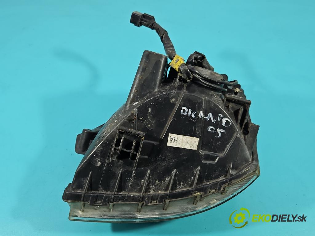 Kia Picanto I 2003-2011 1.1 crdi 75 HP manual 55 kW 1120 cm3 5- Reflektor: pravý  (Svetlo predné pravé)