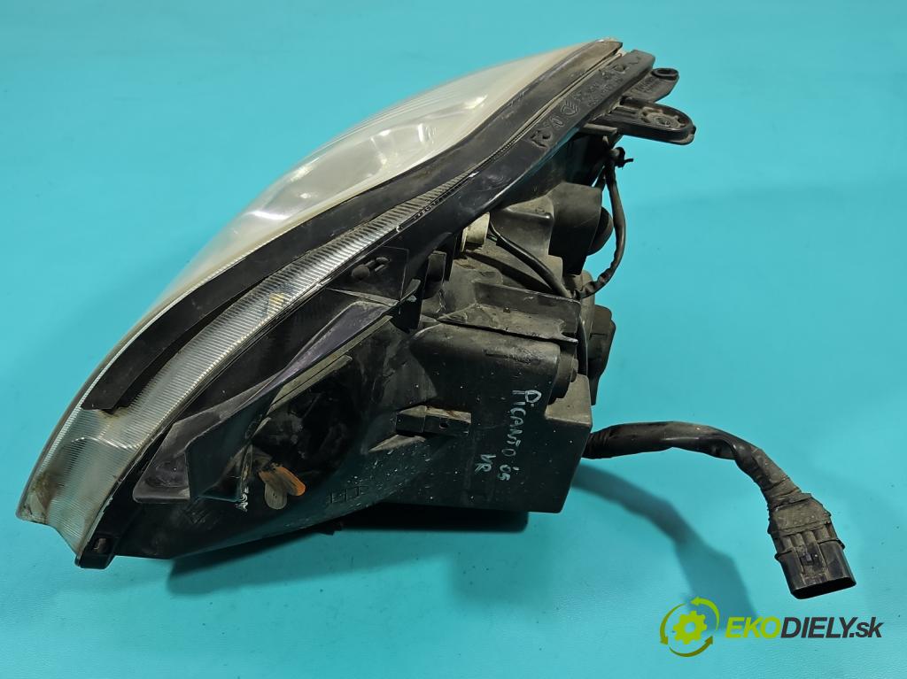 Kia Picanto I 2003-2011 1.1 crdi 75 HP manual 55 kW 1120 cm3 5- Reflektor: pravý  (Svetlo predné pravé)