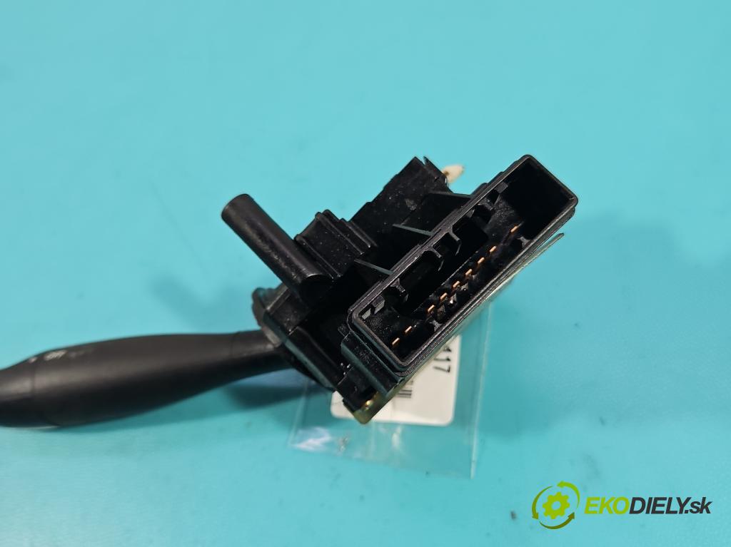 Kia Picanto I 2003-2011 1.1 crdi 75 HP manual 55 kW 1120 cm3 5- prepínač smeroviek 32932A (Prepínacie páčky pod volantom)