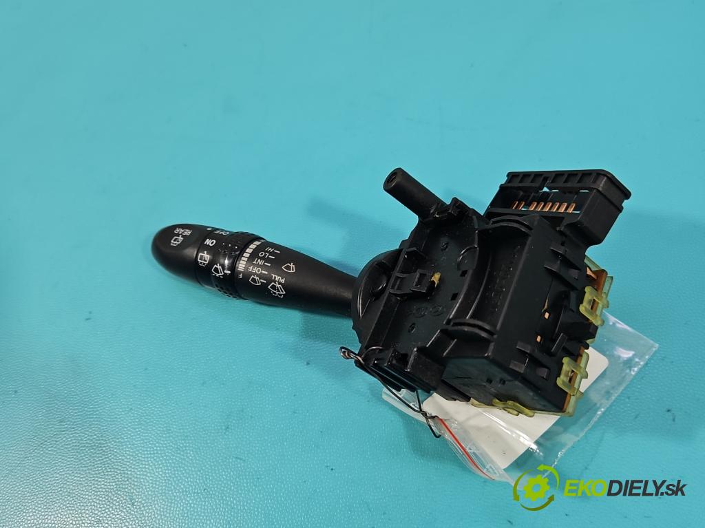 Kia Picanto I 2003-2011 1.1 crdi 75 HP manual 55 kW 1120 cm3 5- prepínač stieračov 75733A (Prepínacie páčky pod volantom)