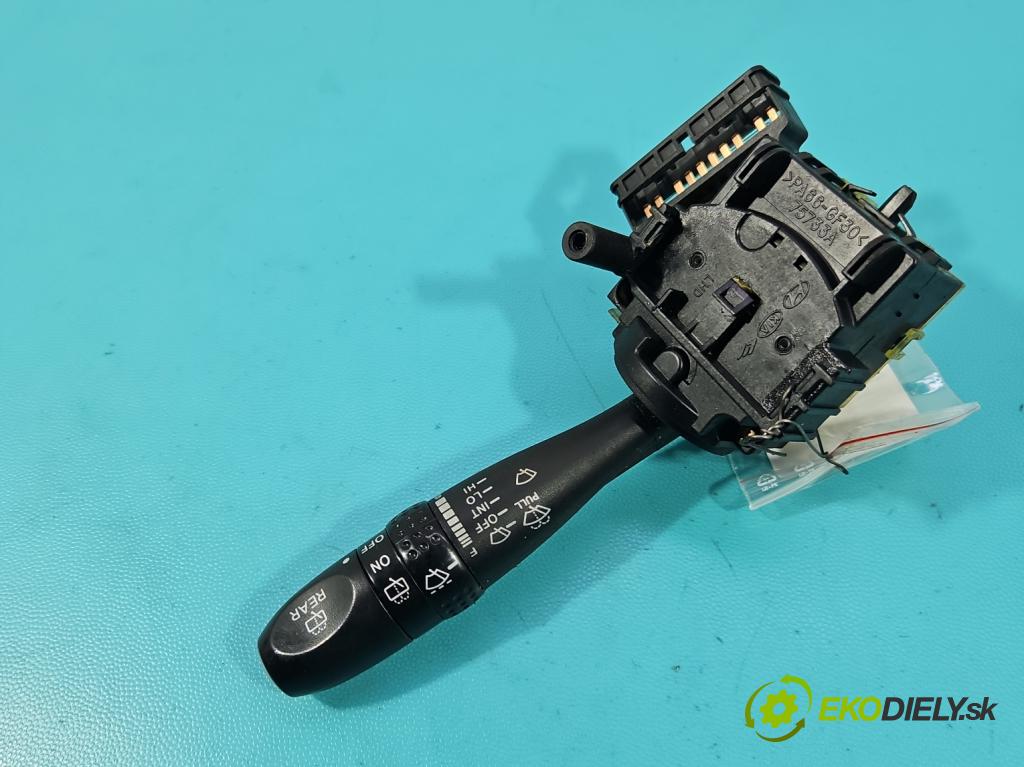 Kia Picanto I 2003-2011 1.1 crdi 75 HP manual 55 kW 1120 cm3 5- prepínač stieračov 75733A (Prepínacie páčky pod volantom)