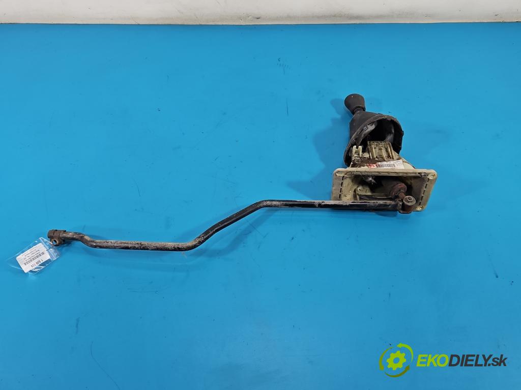 Renault Kangoo I 1998-2008 1.9d 54 HP manual 40 kW 1870 cm3 5- Páka: Změny: stupeň,rýchlosť 8200154006B (Rýchlostná páka (kulisa))