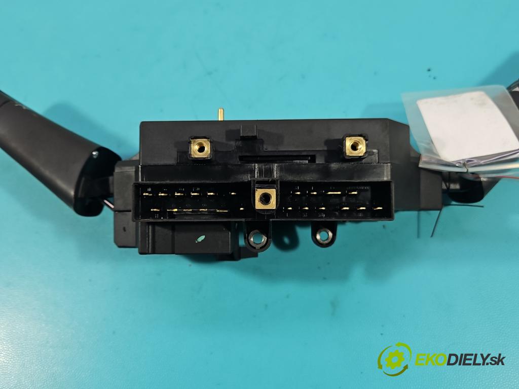 Vw LT II 1996-2006 2.5 tdi 109 HP manual 80 kW 2461 cm3 5- prepínač komplex:  (Prepínacie páčky pod volantom)