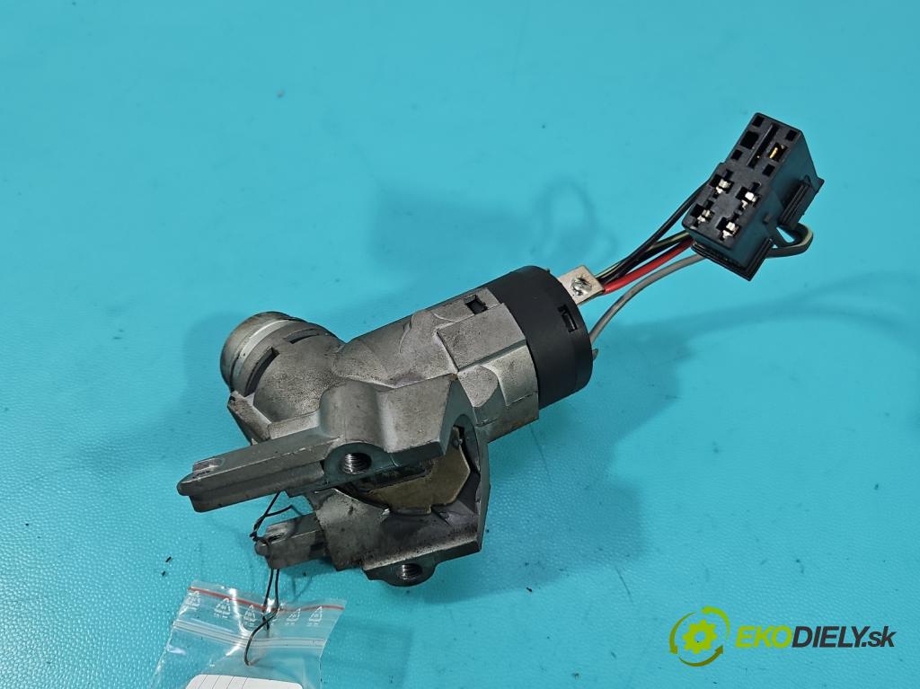 Vw LT II 1996-2006 2.5 tdi 109 HP manual 80 kW 2461 cm3 5- Spínačka  (Spínacia skrinka)