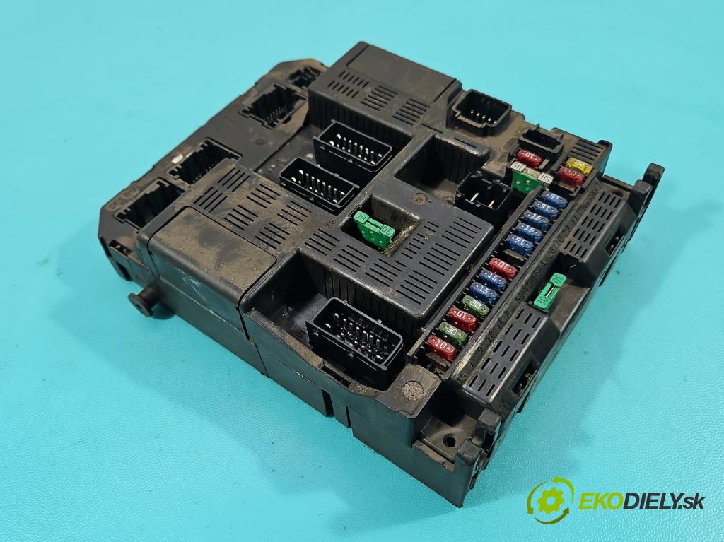 Peugeot 307 1.4 8V 75 HP manual 55 kW 1360 cm3 5- riadiaca jednotka ostatné 9636760580F