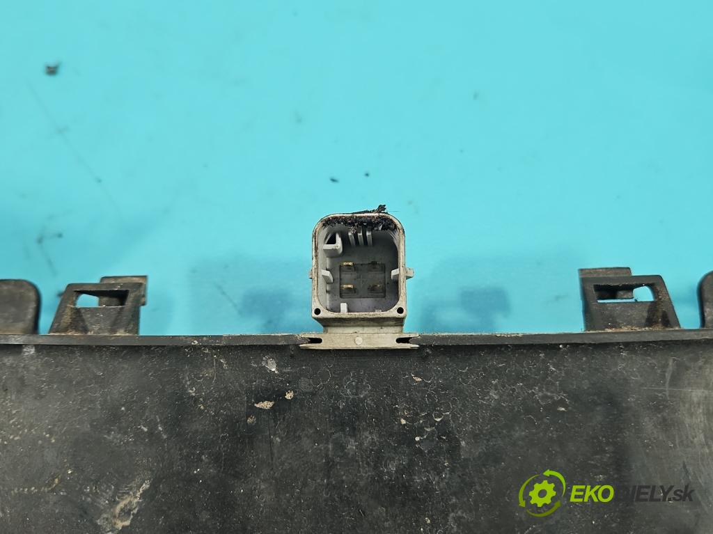 Peugeot 307 1.4 8V 75 HP manual 55 kW 1360 cm3 5- cievka zapaľovacia  (Zapaľovacia cievka)