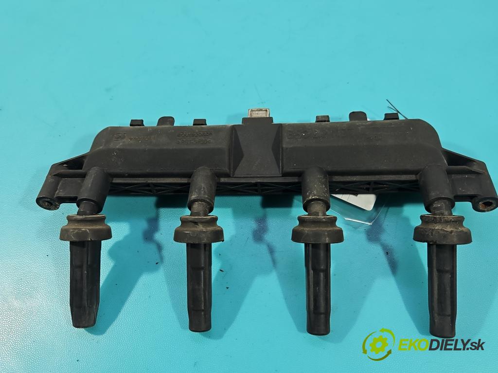 Peugeot 307 1.4 8V 75 HP manual 55 kW 1360 cm3 5- cievka zapaľovacia  (Zapaľovacia cievka)