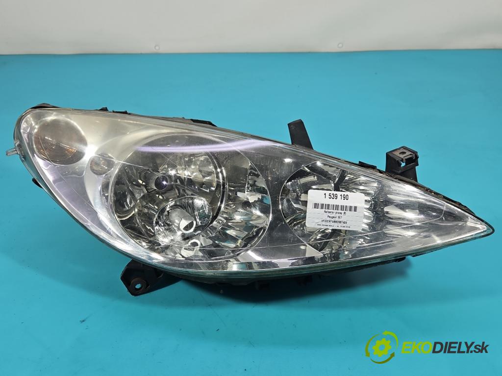 Peugeot 307 1.4 8V 75 HP manual 55 kW 1360 cm3 5- Reflektor: pravý 9634507980 (Svetlo predné pravé)