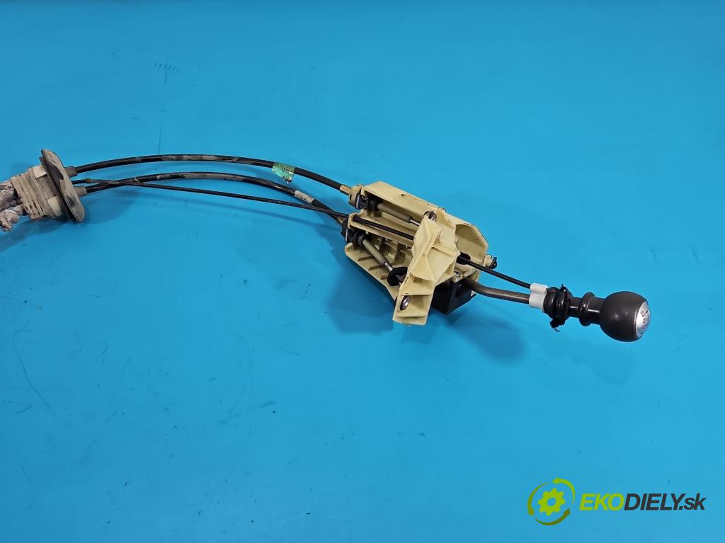 Citroen C8 2002-2014 2.0 hdi 109 HP manual 80 kW 1997 cm3 5- Páka: Změny: stupeň,rýchlosť  (Rýchlostná páka (kulisa))