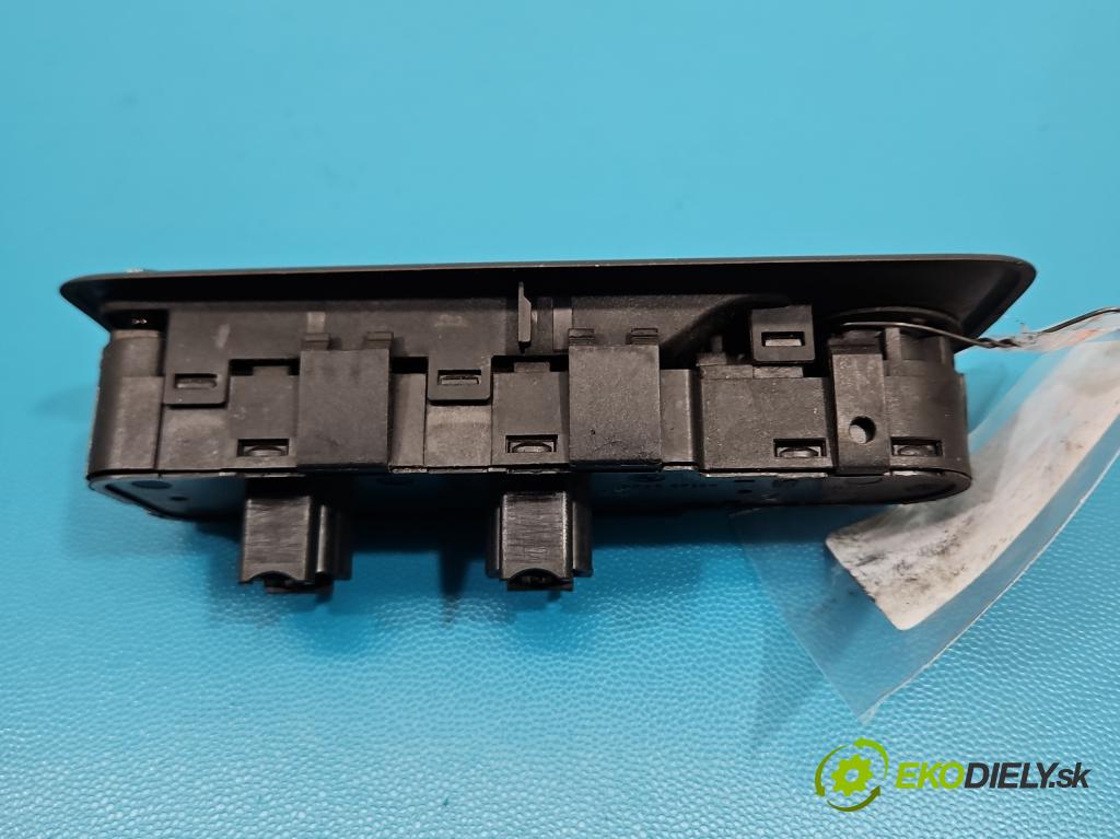 Citroen C8 2002-2014 2.0 hdi 109 HP manual 80 kW 1997 cm3 5- prepínač okien spätných zrkadiel 14957520XT
