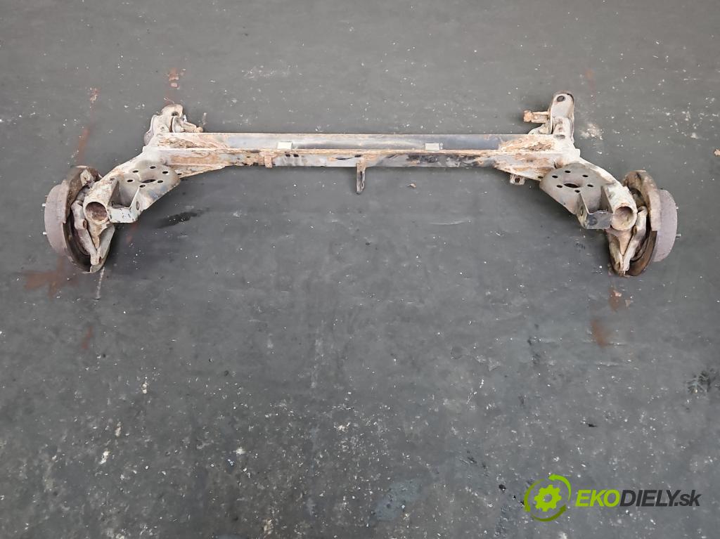 Hyundai Getz 1.5 crdi 82 hp manual 60 kW 1499 cm3 5- zadní výztuha  (Zadní výztuha)