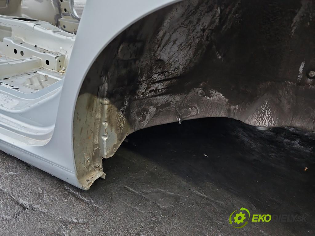 Skoda Scala 2019- 1.0 tsi 114 HP manual 84 kW 999 cm3 5- blatník zadné ľavý