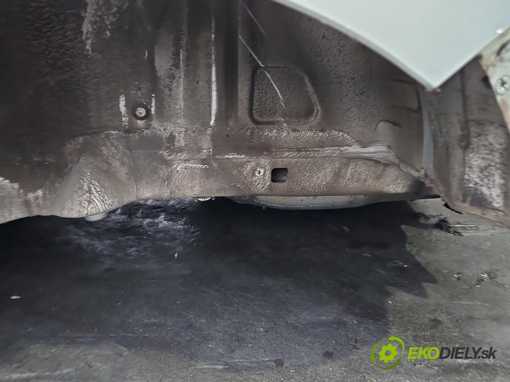 Skoda Scala 2019- 1.0 tsi 114 HP manual 84 kW 999 cm3 5- blatník zadné ľavý