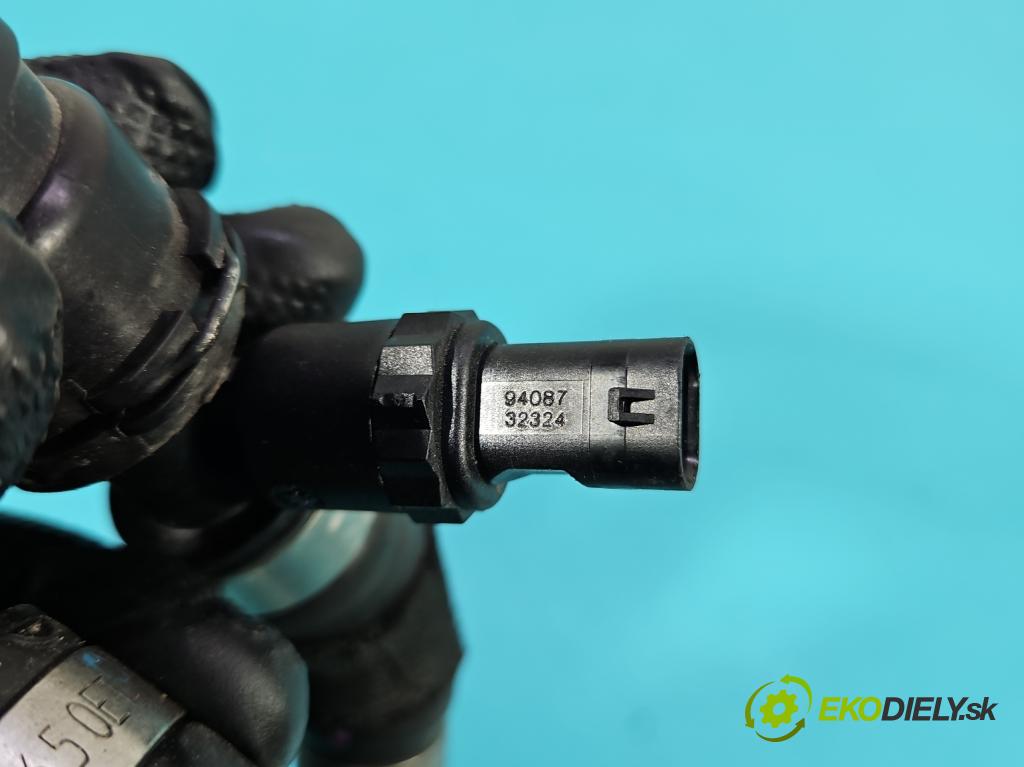 Bmw X5 F15 2013-2018 3.0d 258 HP automatic 190 kW 2993 cm3 5- ventil voda: 8572123