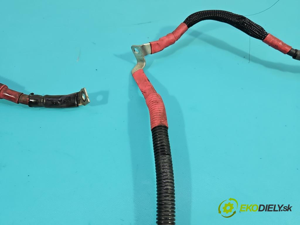 Bmw X5 F15 2013-2018 3.0d 258 hp automatic 190 kW 2993 cm3 5- Balíček: 1