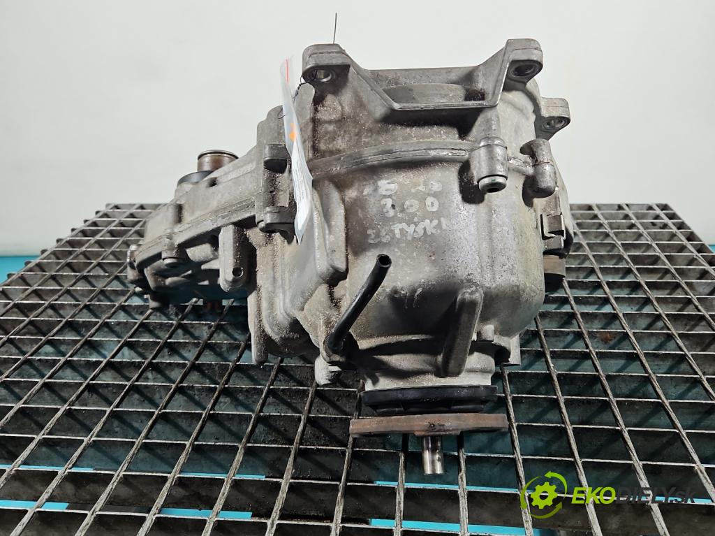 Bmw X5 F15 2013-2018 3.0d 258 hp automatic 190 kW 2993 cm3 5- Redukce: 8643151