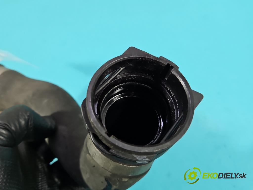 Bmw X5 F15 2013-2018 3.0d 258 hp automatic 190 kW 2993 cm3 5- trubka systému chłodzenia 8572127