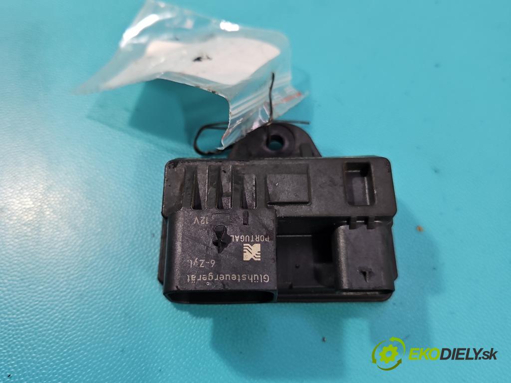 Bmw X5 F15 2013-2018 3.0d 258 HP automatic 190 kW 2993 cm3 5- Relé: svíčky: zařicích: 8519472 (Relé)