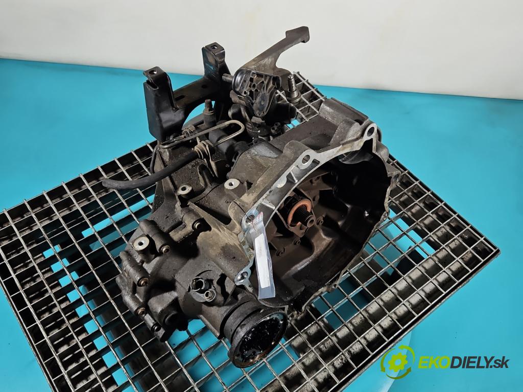 Vw Polo IV 9N 2001-2009 1.2 12V 69KM manual 51 kW 1198 cm3 5- prevodovka stupeň,rýchlosť manual JUS