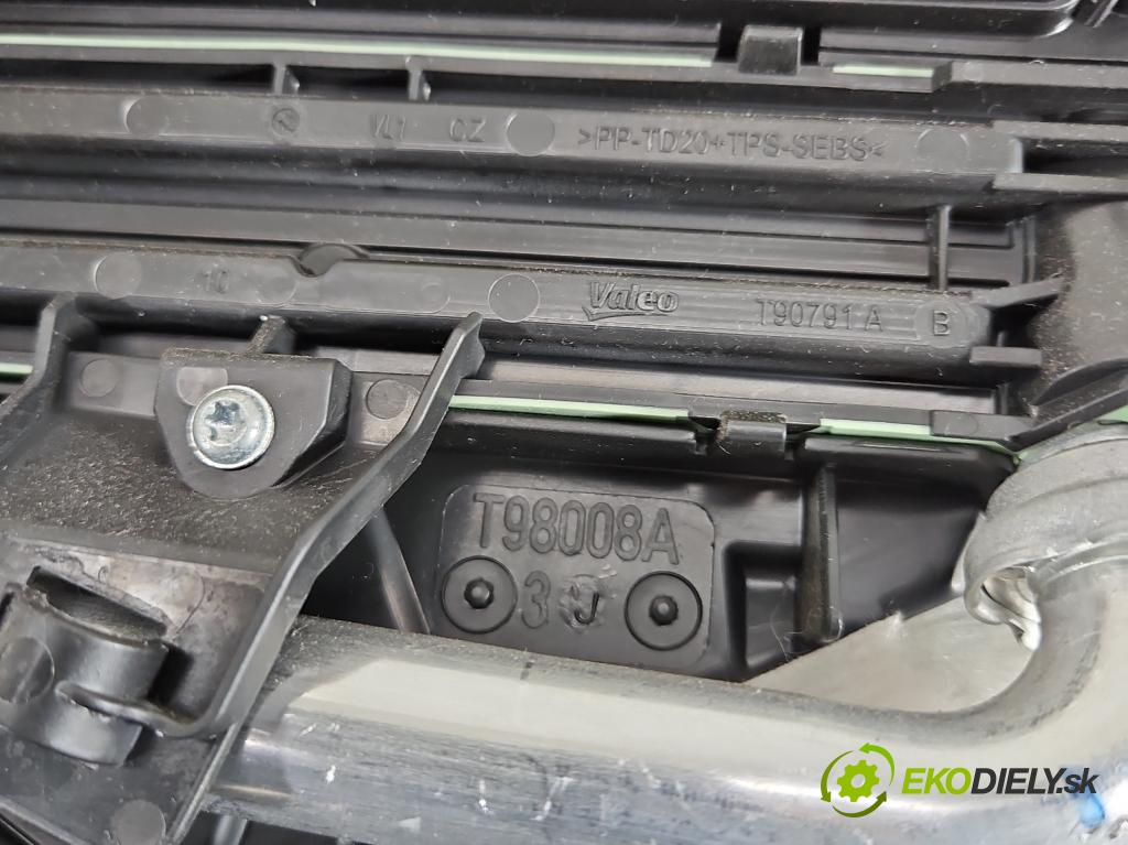 Skoda Scala 2019- 1.0 tsi 114 hp manual 84 kW 999 cm3 5- radiátor 2G1819152A (Radiátor topení)