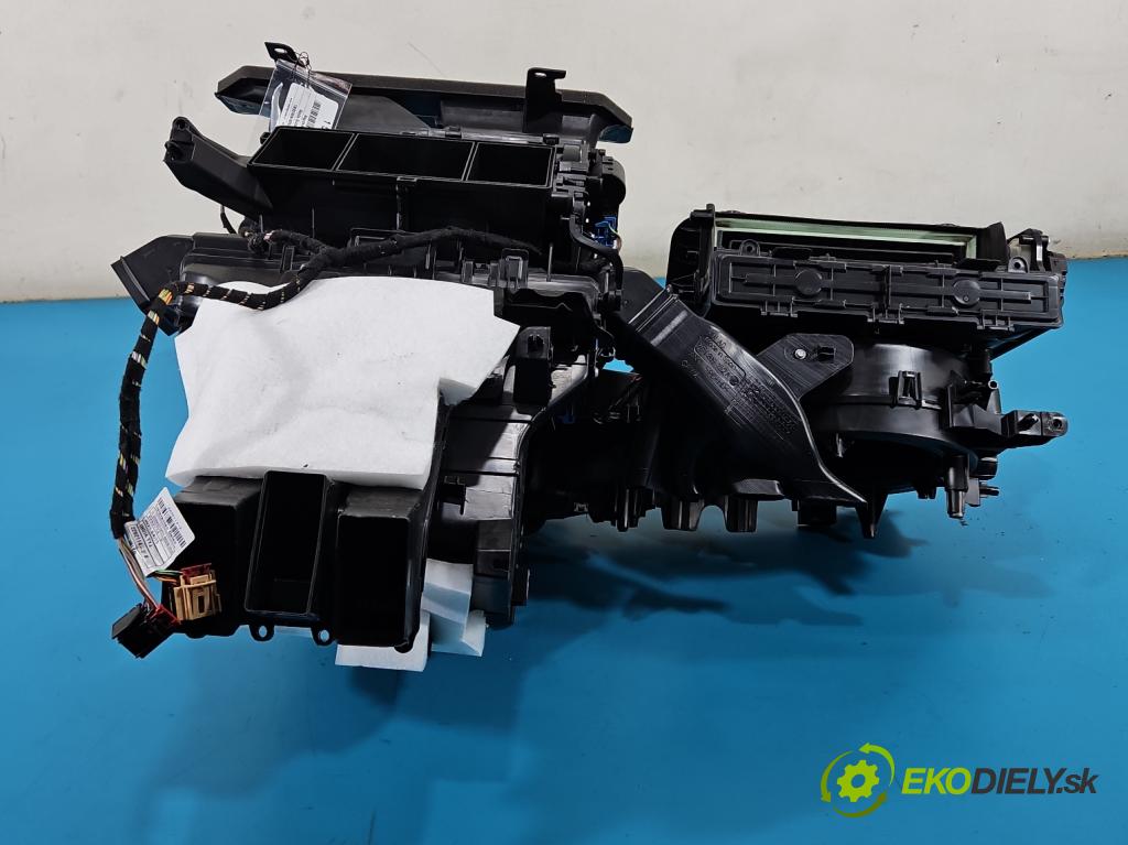 Skoda Scala 2019- 1.0 tsi 114 hp manual 84 kW 999 cm3 5- radiátor 2G1819152A (Radiátor topení)