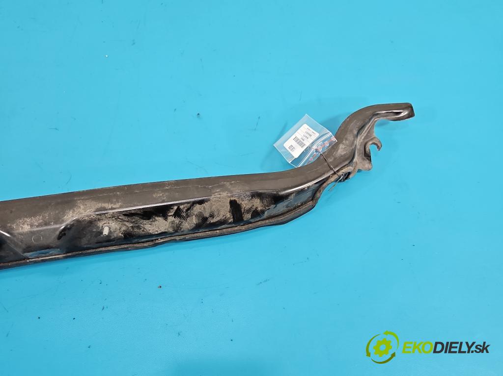 Skoda Scala 2019- 1.0 tsi 114 HP manual 84 kW 999 cm3 5- torpédo 654805275A (Torpédo (plast pod čelným sklom))